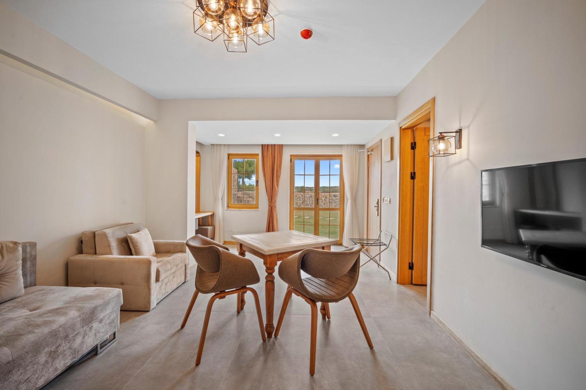 Zeyt Inn Hotel Datca Bagian luar foto