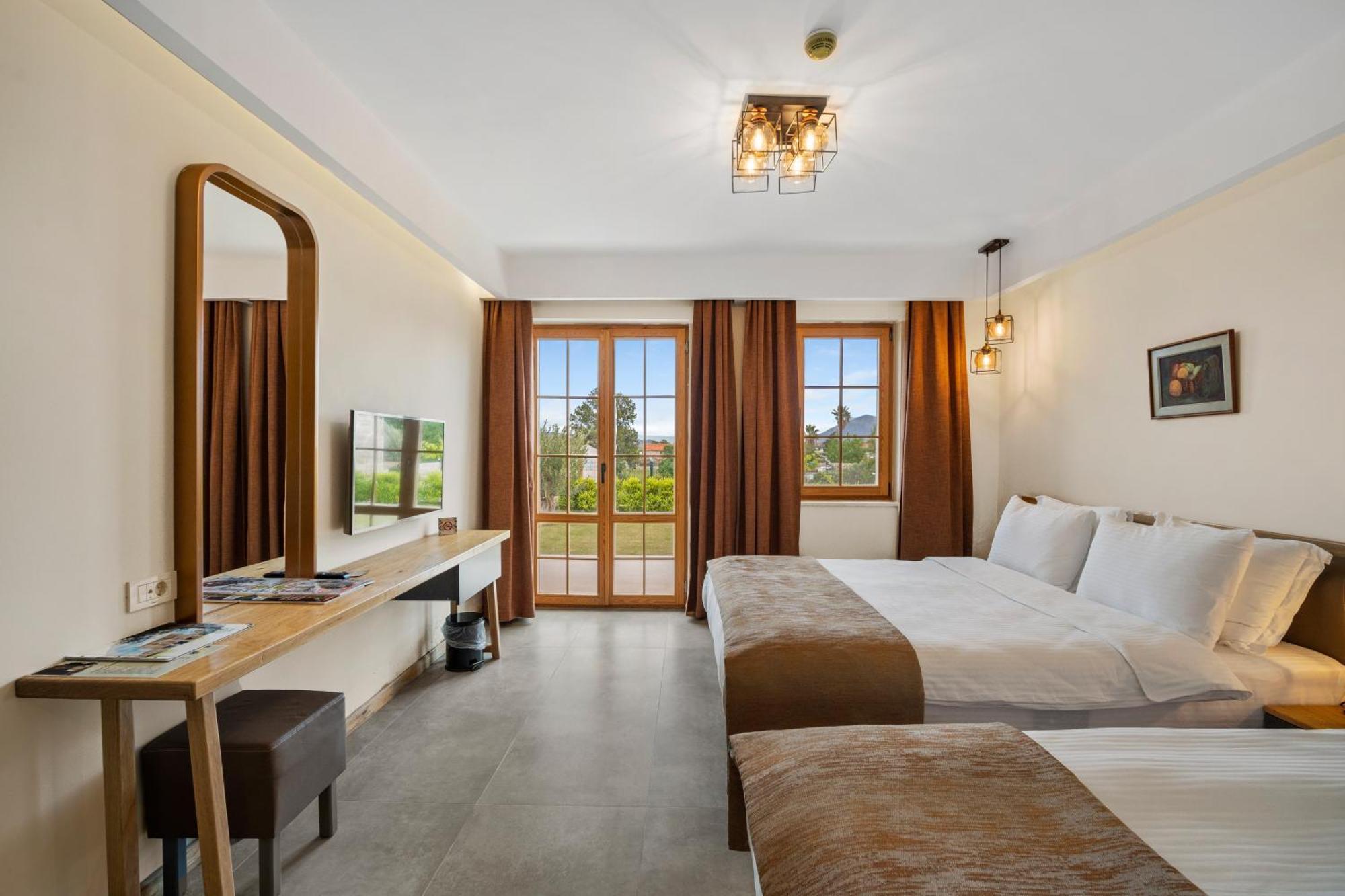 Zeyt Inn Hotel Datca Bagian luar foto